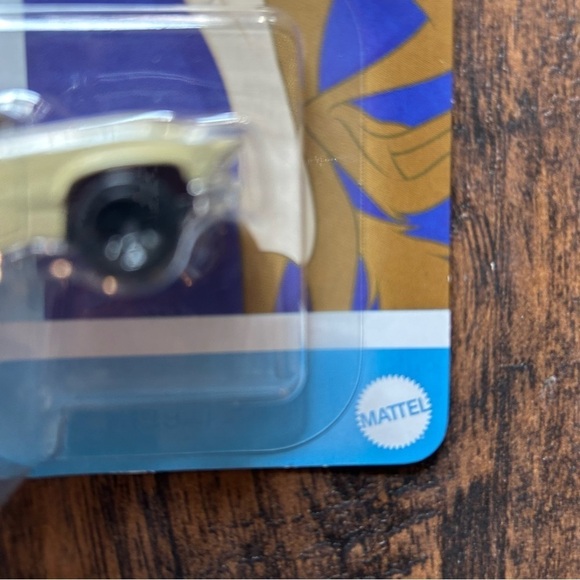 Hot Wheels Looney Tunes Wile E. Coyote - Picture 5 of 11